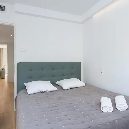 Luxueux - Terrasse Vue - Parking Prive - Bo * Saint-Antoine (Alpes-Maritimes)